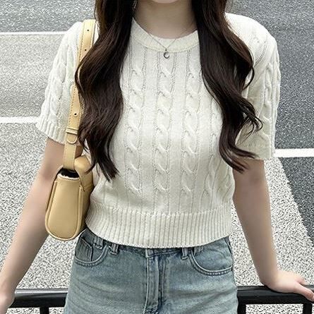 Twisted short-sleeved knitted T-shirt