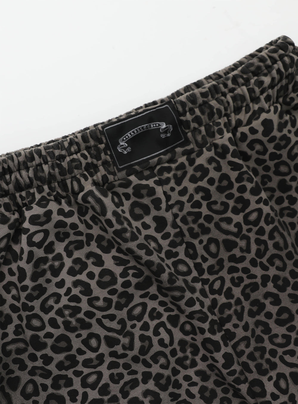 [w-pts25-071] Viper Logo 2-Way Curved Jogger Trousers - Black Leopard