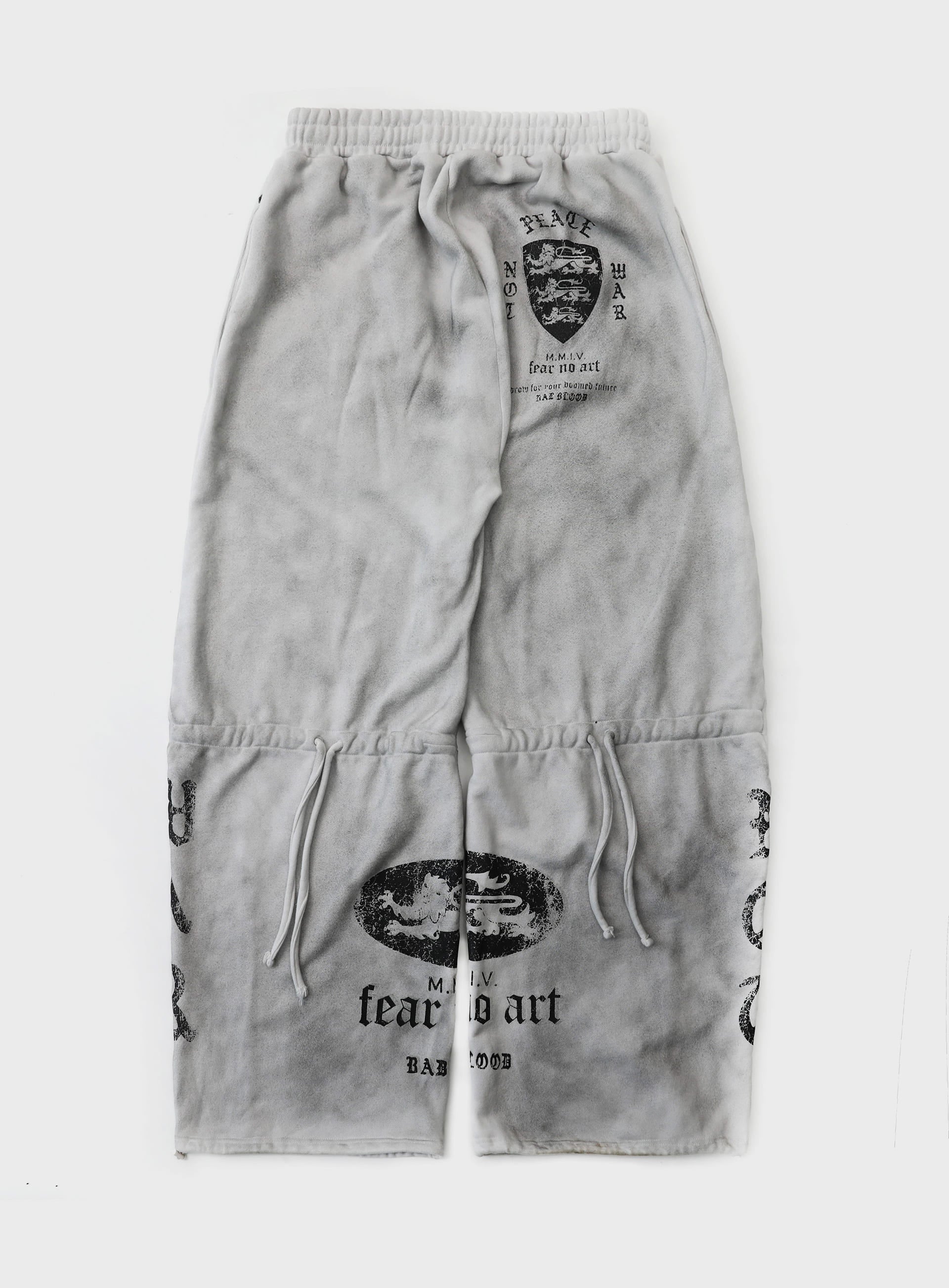 [w-pts25-052] PEACE NOT WAR Jogger - Dusty White