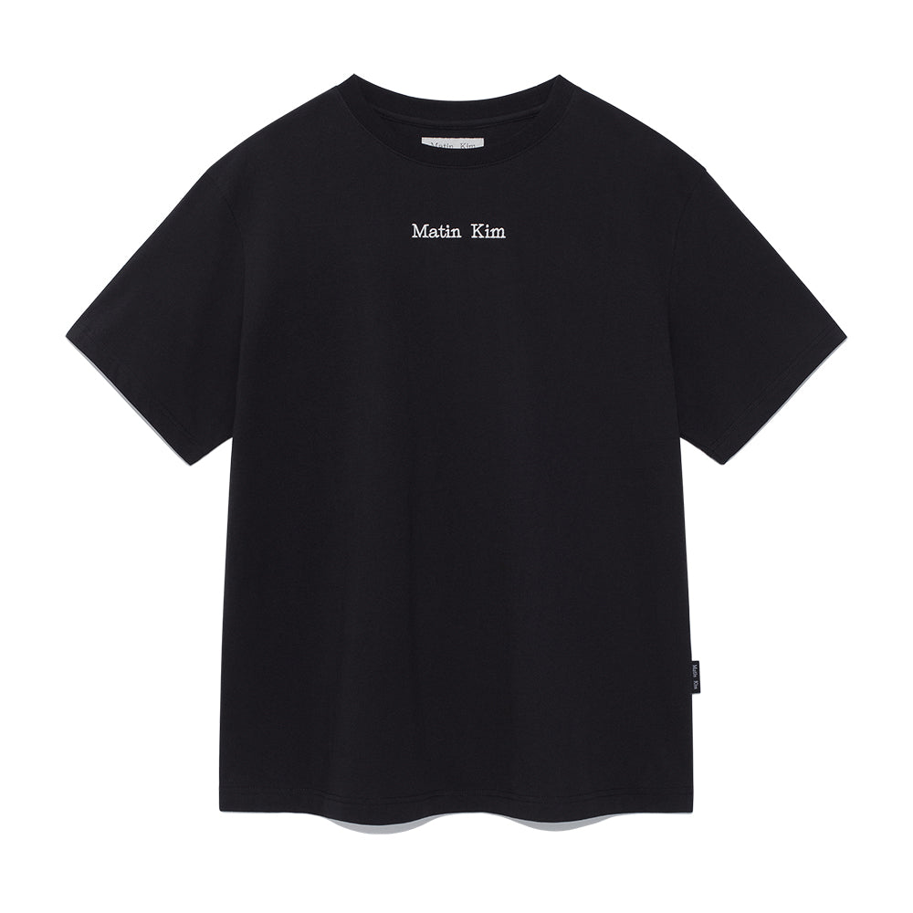 EMBROIDERY SMALL LOGO OVERSIZE TOP IN BLACK