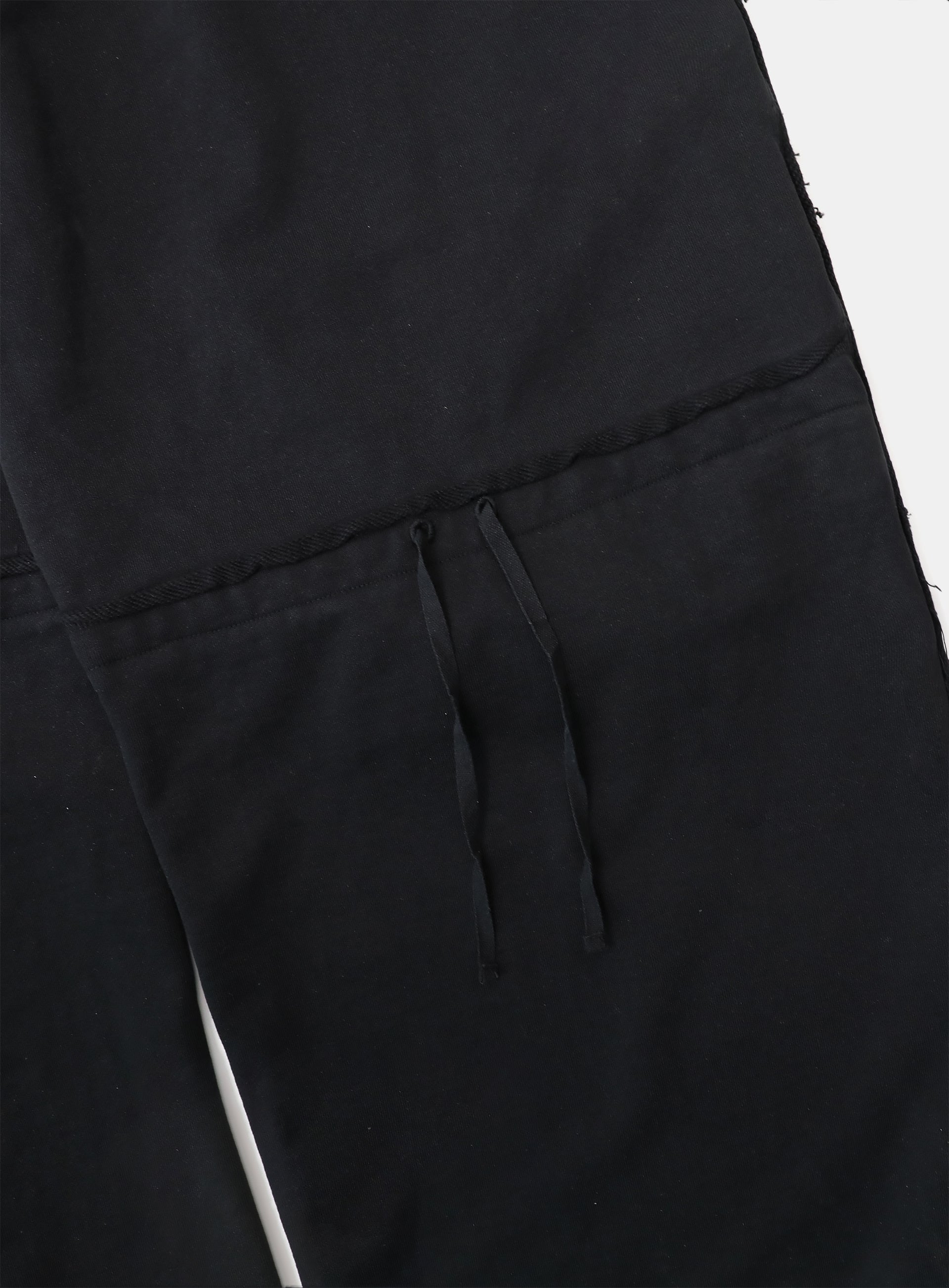 [w-pts24-053] Low Edge Convex Jogger - Black
